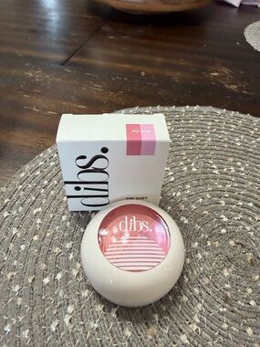 Dibs Cream Compact Blush in Pink Pop Star